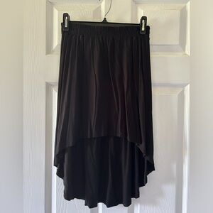 Black high low skirt
